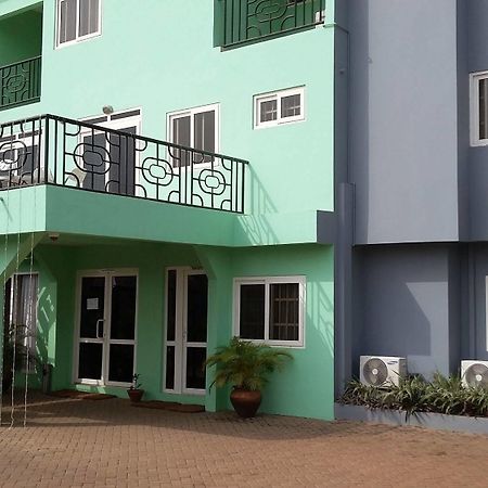 Bella Luxury Hotel Accra Buitenkant foto