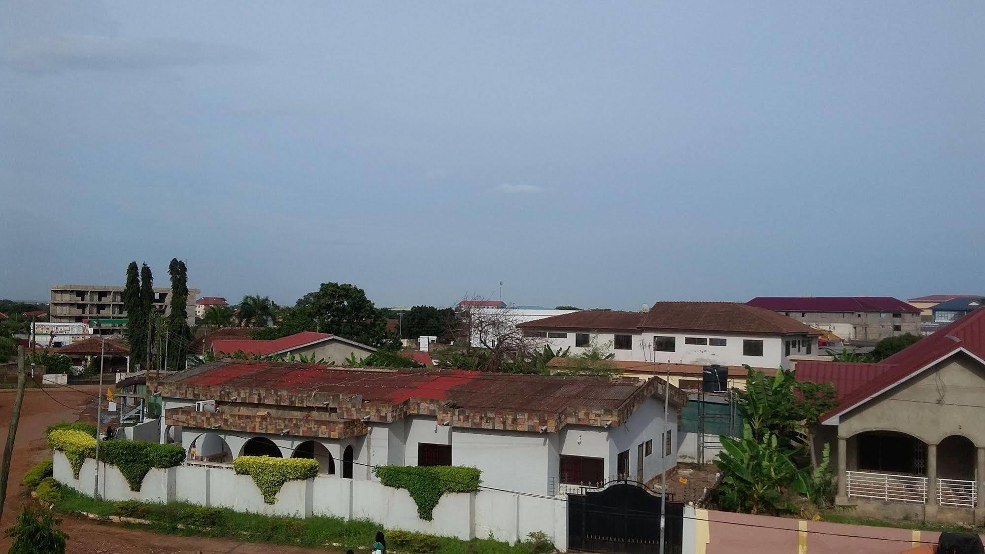 Bella Luxury Hotel Accra Buitenkant foto