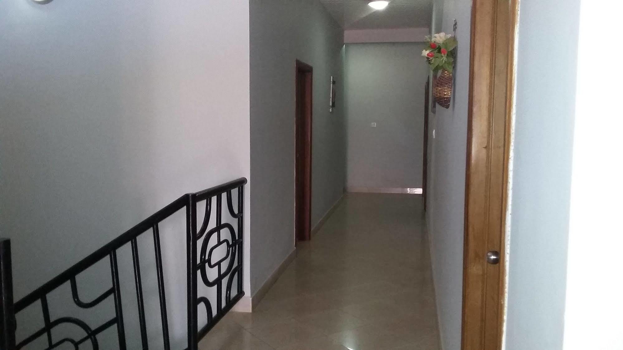 Bella Luxury Hotel Accra Buitenkant foto
